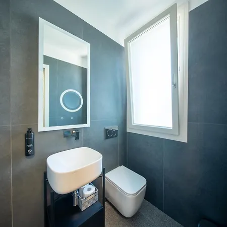 Elegance Suite Apartments - Siroli Collection-3